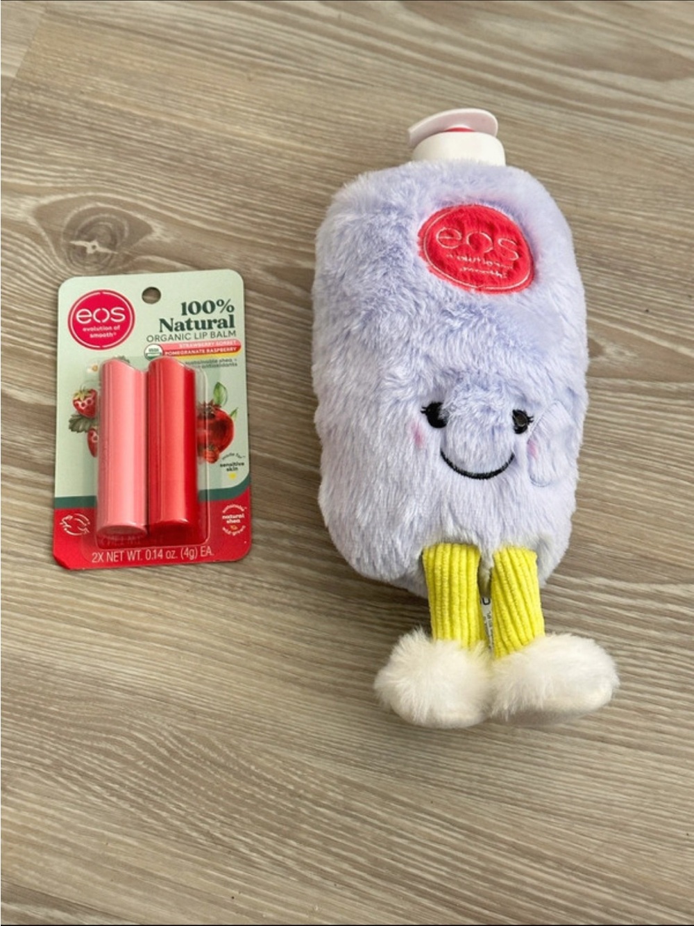 Duo Zuru eos Lotion Bottle Plush and 2 eos Lip Balms
